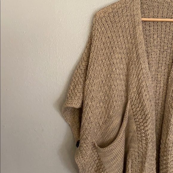 Boho Poncho - Picture 3 of 4